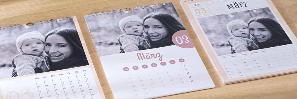 CEWE Wandkalender mit neuem Kalendarium mit großer Monatszahl.